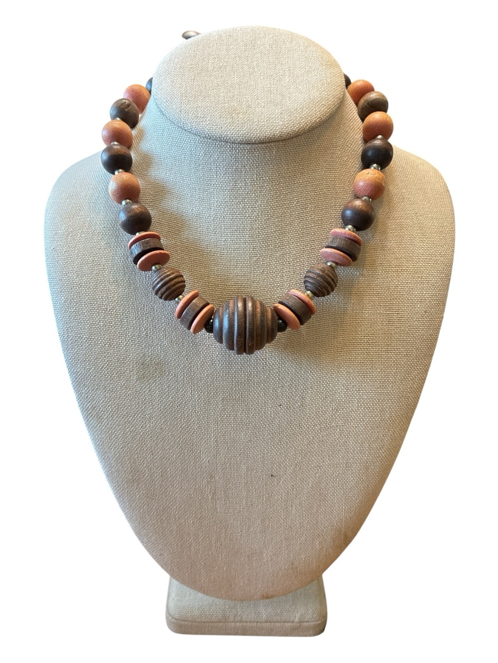 🔵 Brown and Pink Wood Beaded Necklace